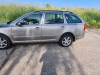 Używany Skoda Octavia 122 KM (89 kW) 2011 Żółty Kombi