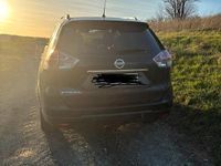 Gebraucht Nissan X-Trail 130 PS (95 kW) 2016 Schwarz SUV