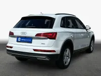 Gebraucht Audi Q5 Sport 204 PS (150 kW) 2024 Gletscherweiß metallic SUV