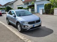 Second-hand VW T-Roc 110 CP (80 kW) 2022 Argintiu SUV