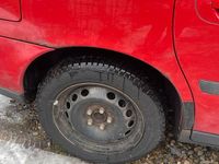 Gebraucht Volvo V70 163 PS (119 kW) 2002 Rot Kombi