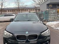 Gebraucht BMW 118 Sport Line 145 PS (106 kW) 2012 Schwarz Kleinwagen