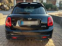 Gebraucht Mini Cooper S 192 PS (141 kW) 2015 Schwarz Kleinwagen