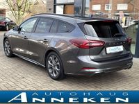 Gebraucht Ford Focus ST-Line 155 PS (114 kW) 2024 Grau Limousine