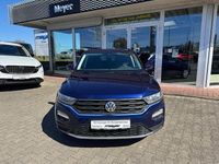 Gebraucht VW T-Roc Basis 150 PS (110 kW) 2018 Atlantic blue metallic SUV
