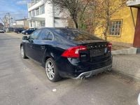 Gebraucht Volvo S60 R-Design 163 PS (119 kW) 2011 Black sapphire / metallic Limousine