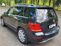 Gebraucht Mercedes GLK250 204 PS (150 kW) 2015 Schwarz SUV