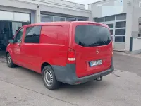 Gebraucht Mercedes Vito 190 PS (139 kW) 2018 Rot Van