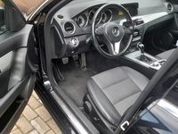 Gebraucht Mercedes C220 Avantgarde 170 PS (125 kW) 2012 Schwarz Kombi