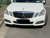 Gebraucht Mercedes 220 Avantgarde 170 PS (125 kW) 2011 Weiß Kombi
