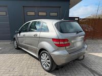 Gebraucht Mercedes B170 101 PS (74 kW) 2007 Grau Van / Kleinbus