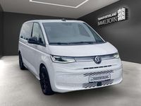 Gebraucht VW Multivan Life 150 PS (110 kW) 2023 Candyweiß Van