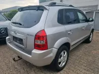 Gebraucht Hyundai Tucson GLS 141 PS (103 kW) 2005 Warm silver SUV