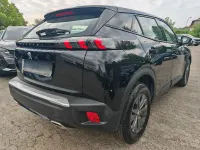 Gebraucht Peugeot 2008 131 PS (96 kW) 2022 Schwarz SUV