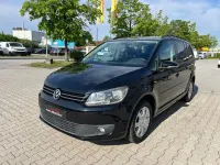 Używany VW Touran Match 140 KM (102 kW) 2012 Czarny Minivan