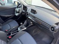 Gebraucht Mazda 2 Center-Line 75 PS (55 kW) 2015 Blau Limousine