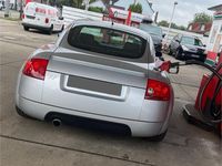 Gebraucht Audi TT S-Line 180 PS (132 kW) 2000 Silber Coupé