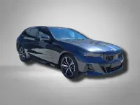 Gebraucht BMW 540 M Sport 286 PS (210 kW) 2026 Sophistograu brillanteffekt metallic Kombi