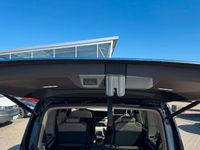 Second-hand VW Multivan Style 150 CP (110 kW) 2023 Negru Monovolum