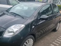 Gebraucht Toyota Yaris 87 PS (63 kW) 2007 Schwarz Kleinwagen