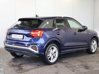 Gebraucht Audi Q2 S-Line 150 PS (110 kW) 2024 Blau SUV
