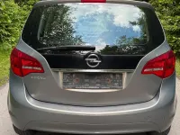 Usata Opel Meriva 101 CV (74 kW) 2010 Grigio Monovolume