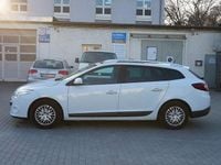 Gebraucht Renault Mégane III Dynamique 131 PS (96 kW) 2010 Weiß Limousine