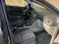 Używany Ford Focus 101 KM (74 kW) 2009 Czarny Kombi
