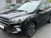 Gebraucht Ford Kuga ST-Line 175 PS (128 kW) 2018 Schwarz SUV