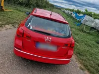 Usata Opel Astra 110 CV (80 kW) 2013 Rosso Station wagon