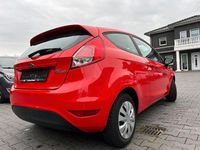 Gebraucht Ford Fiesta Trend 60 PS (44 kW) 2017 Rot Kleinwagen