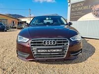 Gebraucht Audi A3 Ambiente 125 PS (91 kW) 2015 Violet Limousine