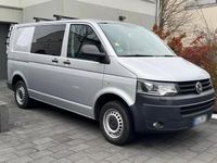 Gebraucht VW Transporter 140 PS (102 kW) 2014 Silber Van