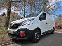 Gebraucht Renault Trafic 120 PS (88 kW) 2018 Weiß Van / Kleinbus