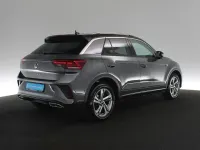 Gebraucht VW T-Roc R-line 150 PS (110 kW) 2025 Grau / indiumgrau SUV