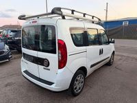 Gebraucht Fiat Doblò Basis 95 PS (69 kW) 2018 Weiß Van / Kleinbus