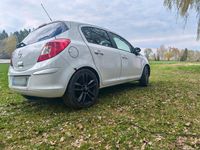 Używany Opel Corsa Edition 90 KM (66 kW) 2010 Biały Hatchback