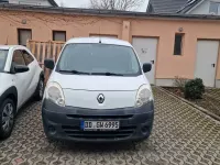 Gebraucht Renault Kangoo Authentique 90 PS (66 kW) 2012 Weiß Van / Kleinbus