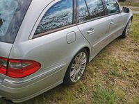 Gebraucht Mercedes E320 Avantgarde 224 PS (164 kW) 2008 Silber Kombi
