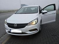 Gebraucht Opel Astra 105 PS (77 kW) 2016 Weiß Limousine