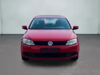 Gebraucht VW Jetta Highline 140 PS (102 kW) 2011 Rot Limousine