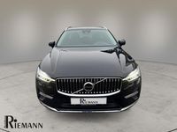 Gebraucht Volvo XC60 Plus 197 PS (144 kW) 2022 Schwarz SUV