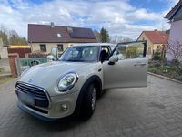Gebraucht Mini Cooper D 116 PS (85 kW) 2016 Beige Kleinwagen