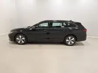 Gebraucht VW Passat 150 PS (110 kW) 2024 Grenadillschwarz metallic Kombi