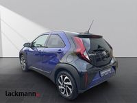 Gebraucht Toyota Aygo Pulse 72 PS (52 kW) 2022 8y8)/ black mica (209) (blau Kleinwagen