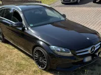 Gebraucht Mercedes C180 156 PS (114 kW) 2015 Schwarz Kombi