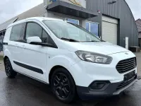 Gebraucht Ford Transit Trend 101 PS (74 kW) 2019 Weiß Kombi