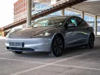 Usado Tesla Model 3 Long Range RWD 235 kW (320 CV) 2025 Gris Berlina