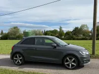 Gebraucht Audi A1 90 PS (66 kW) 2016 Grau Kleinwagen