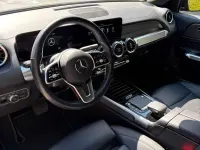 Gebraucht Mercedes GLB220 Progressive 190 PS (139 kW) 2023 Grau SUV